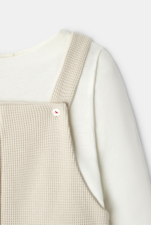 Beigefarbene Latzhose Absorba aus Waffelbaumwolle mit integriertem T-Shirt zur Geburt 2