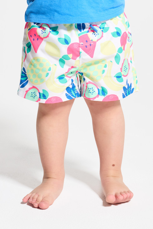 Baby boy's patterned swimming trunks with UV protection. 2