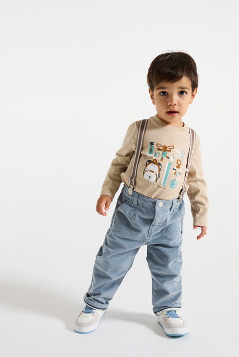 Pantalón pana con tirantes azul bebé niño 1