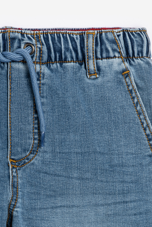 Boy's blue cargo jeans 2