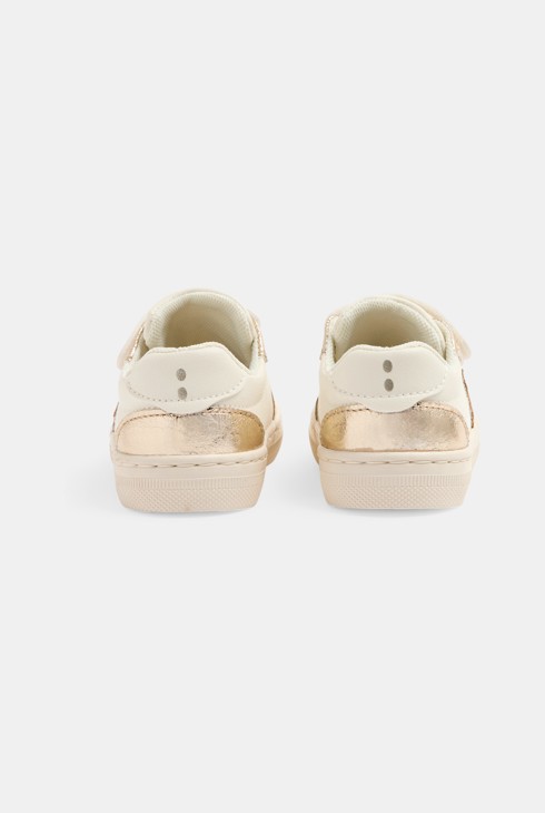 Niedrige glänzende Turnschuhe für kleine Mädchen 2