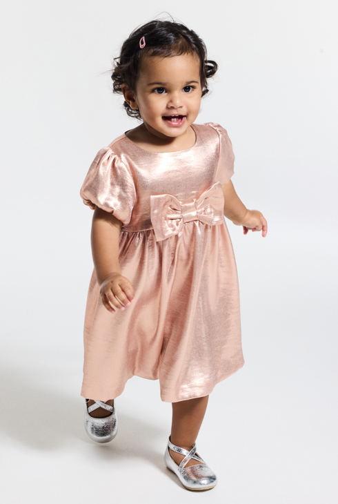 Baby girl's elegant sparkly pink dress with bow 1