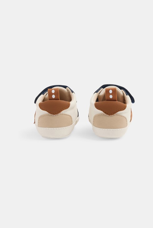 Weiche Low-cut Baby-Sneakers in Blau für neugeborene Jungs 2