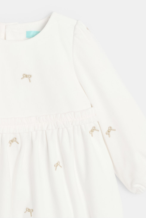 Vestido de terciopelo blanco bebé niña 2