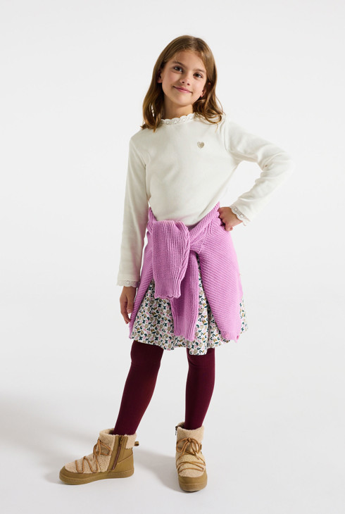 Weißes T-Shirt bestickt Mädchen 1