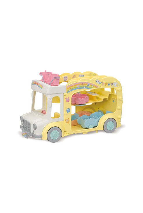 Lot 5743 La crèche ensoleillée et 5744 Le bus et sa cour de récréation Sylvanian 2