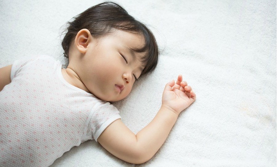 De l’importance de la sieste : quel rôle chez l’enfant ? De l’importance de la sieste : quel rôle chez l’enfant ?