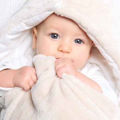 Quel cadeau de naissance offrir pour un deuxième bébé ?