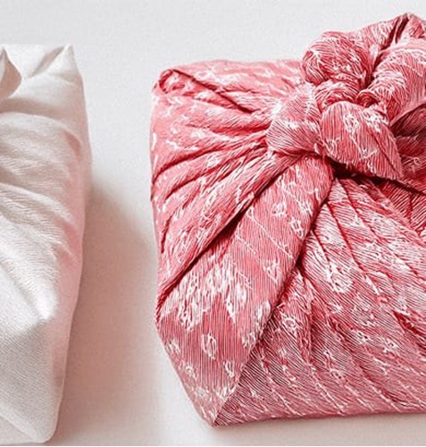 Le furoshiki, l'emballage cadeau à l'infini