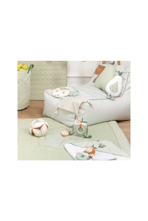 Cube d'activités bébé en velours blanc