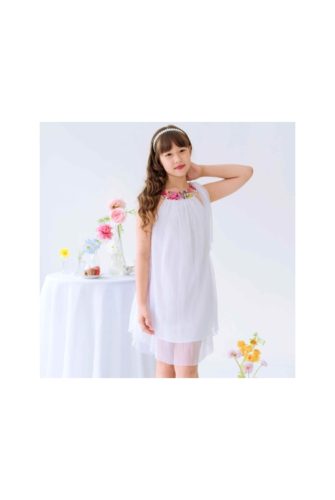 Robe cérémonie bohème fille voile blanc fleurs rose Alizee, La Faute à Voltaire
