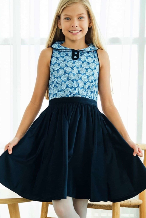 Robe qui tourne fleurie liberty Hepburn, La Faute à Voltaire