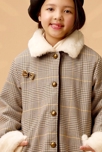 Manteau carrx tartan marron fille fausse fourrure Amandine, La Faute à Voltaire 3