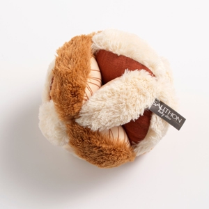 Balle sensorielle en peluche 1