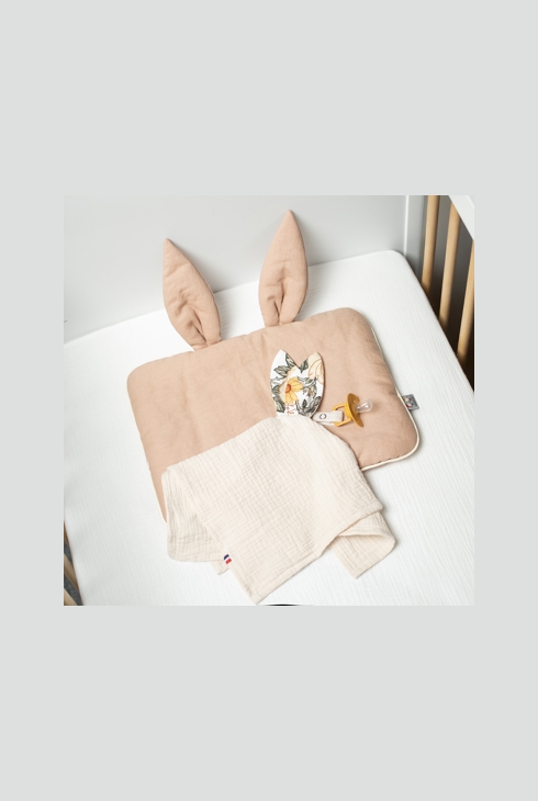 Doudou lapin attache tétine en gaze de coton néo vintage, Sevira Kids