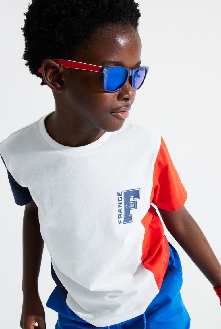 Lunettes de soleil enfant noires garçon 1