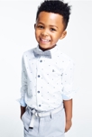 Camisa con pequeños dibujos azul niño 5