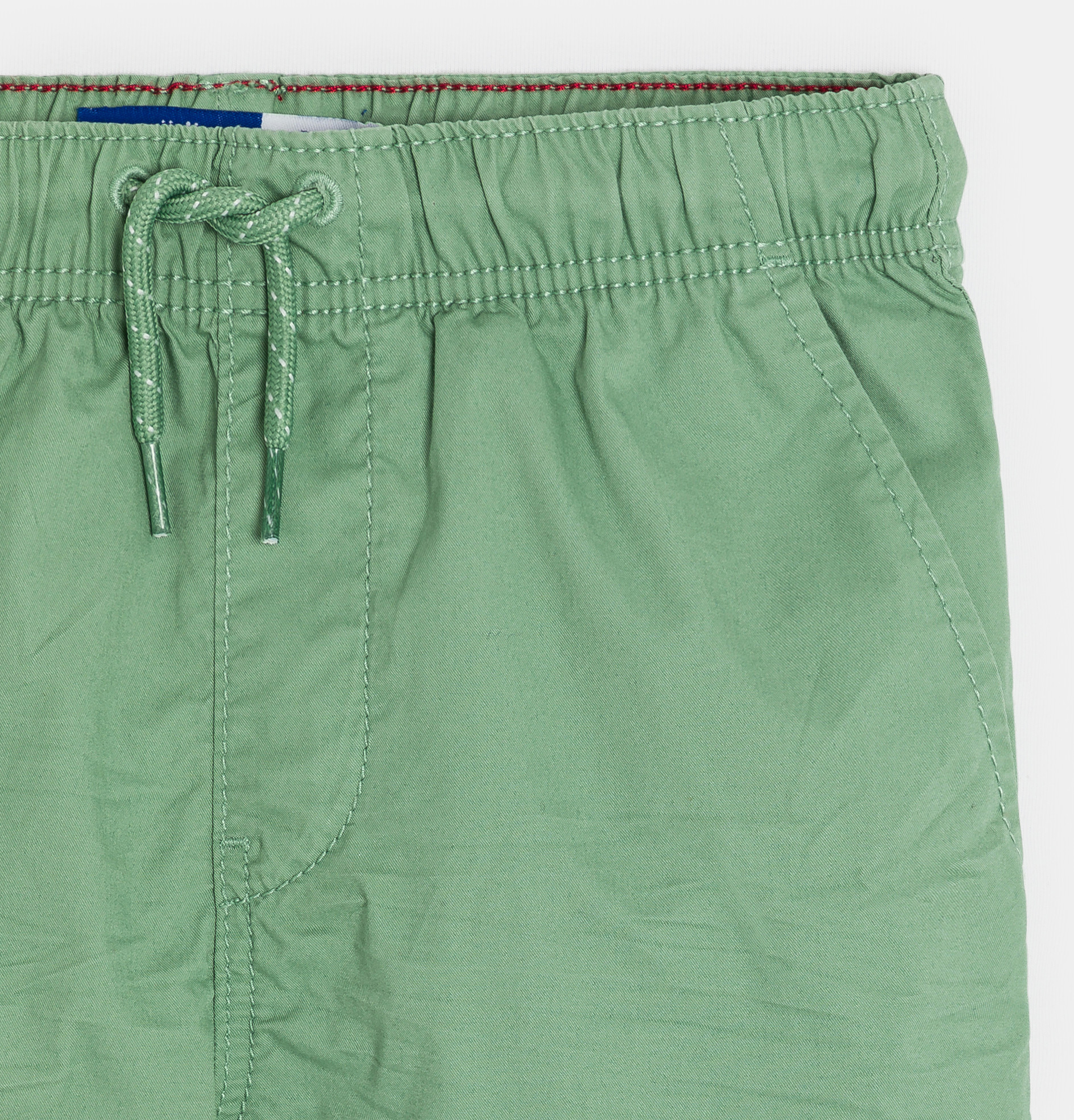 Einfarbige grüne Stoffbermudas Slim für Jungen