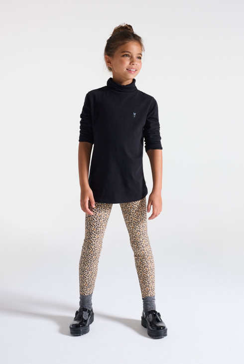 Camiseta con cuello enrollado negra niña 1