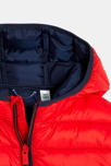 Anorak con capucha rojo niño 3