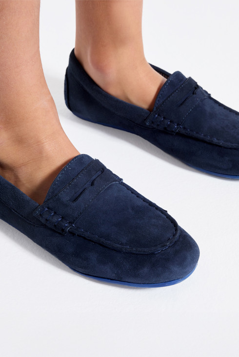 Pleten šal podložen s tupejem modra deček 1