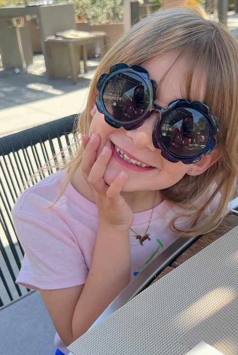 Sunglasses flowers 2