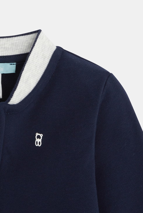 Plava jakna u koledž stilu od mekanog flisa s patentnim zatvaračem za dječake. 2