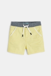 Short toile à ceinture élastiquée jaune bébé garçon 1