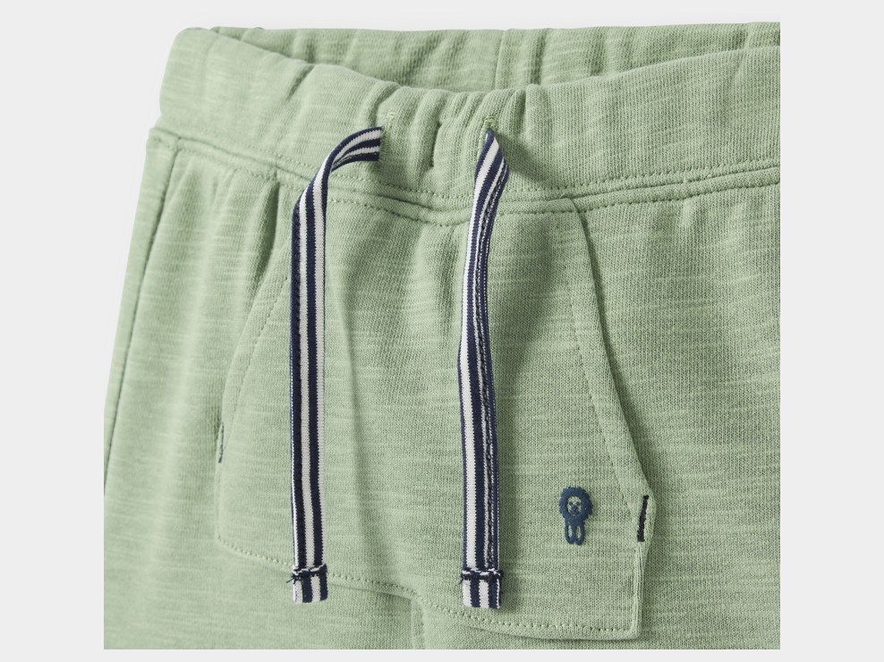 Short de muletón verde bebé niño 2