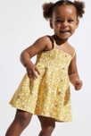 Robe à smocks palmiers jaune bébé fille 4