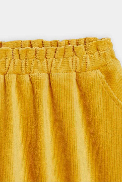 Jupe courte en velours côtelé jaune fille 2