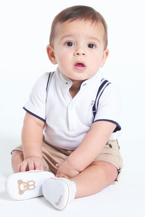 Bermuda à bretelles et polo col officier beige bébé garçon 1