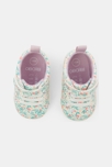 Zapatillas de tela estampado flores blancas recién nacido 3