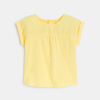 T-shirt bi-matière broderie anglaise jaune bébé fille