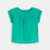 T-shirt bi-matière broderie anglaise vert bébé fille