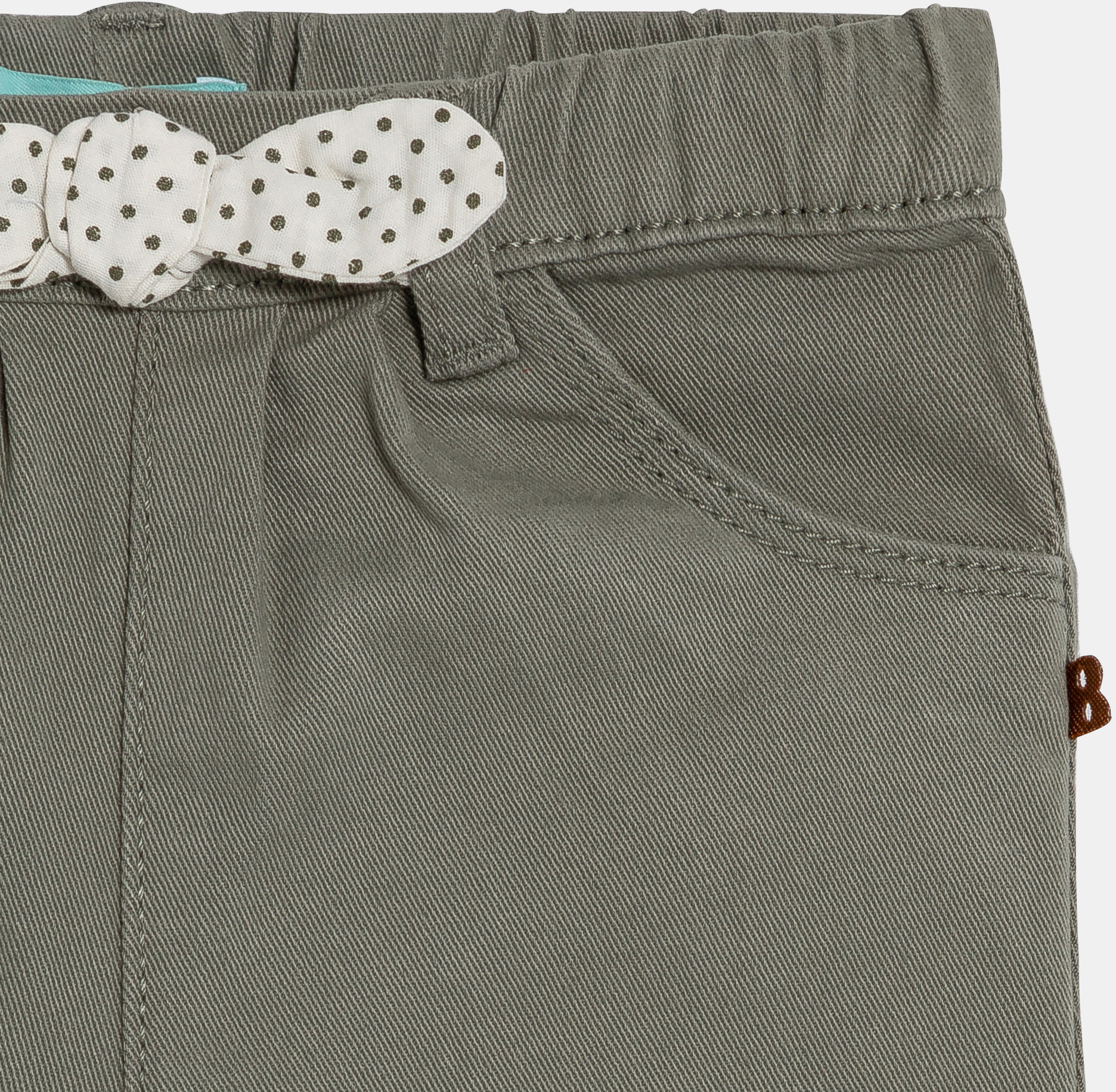 Grüne Shorts mit verspielter Schleife Baby Mädchen 2