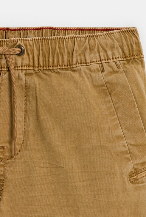 Fantovske bež enobarvne platnene bermuda hlače 2