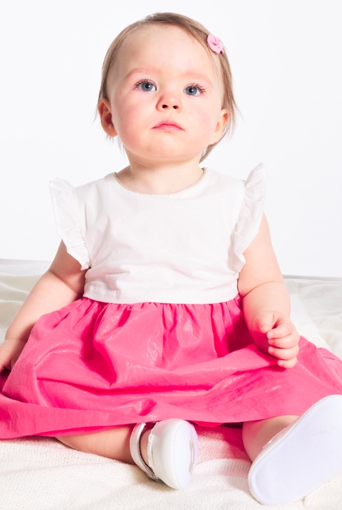 Schillerndes Festkleid und Bloomer Rosa Baby Mädchen 1
