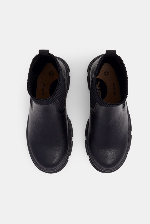 Girls' black notched sole boots 2