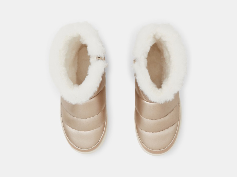 Boots brillantes fourrées effet matelassé or fille 2