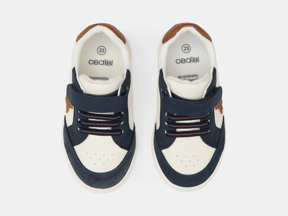 Baskets basses en cuir bleu marine bébé garçon 2