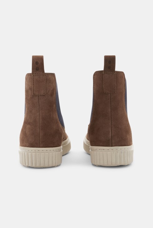 Boots mit gezackter Sohle. Braun Jungen 2