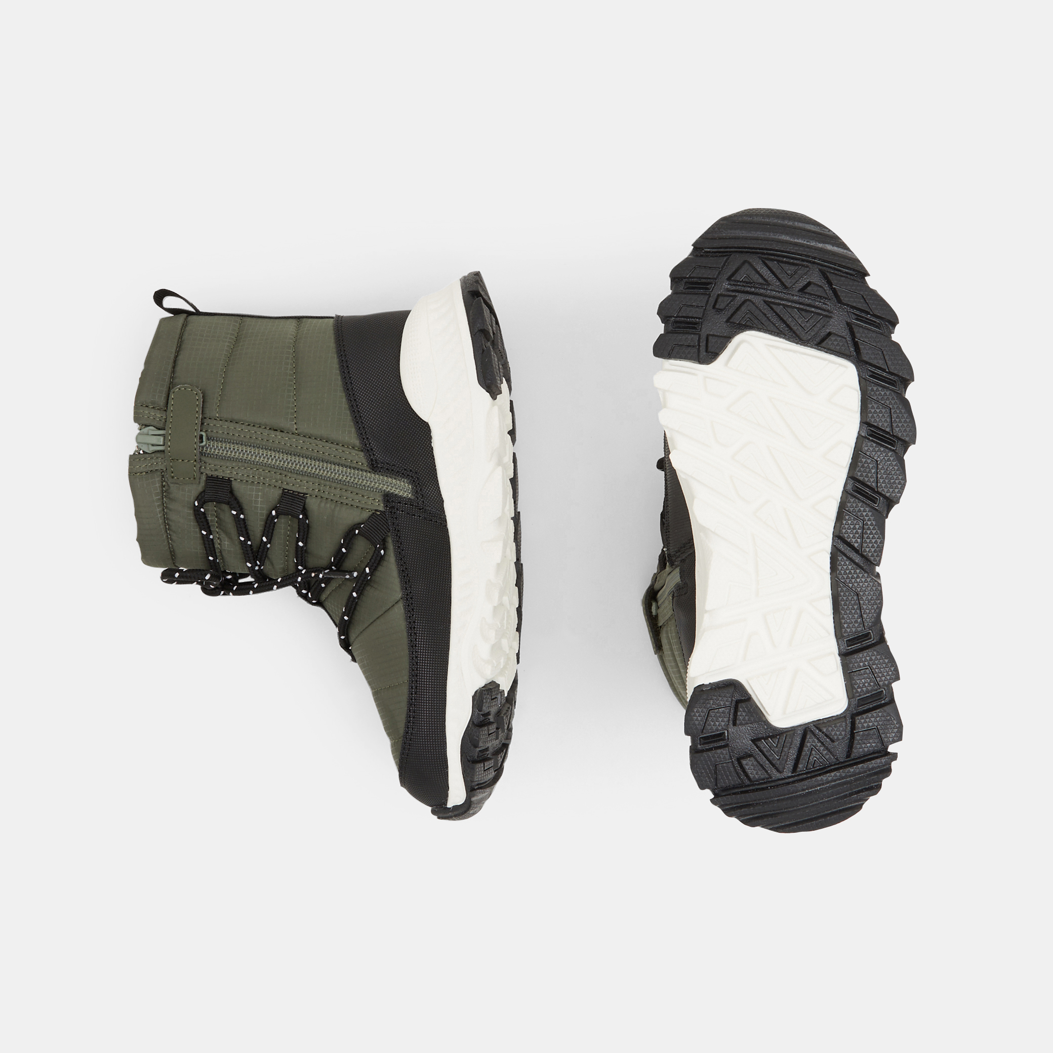 Boy's green snowboots Okaïdi & Obaïbi