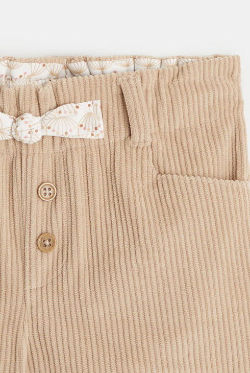 Kratke hlače iz rebrastega žameta z visokim pasom 2