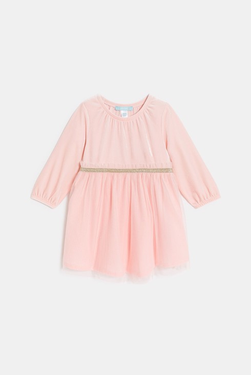 Rosa Babykleid aus den beiden Materialien Samt und Tüll für Mädchen 2