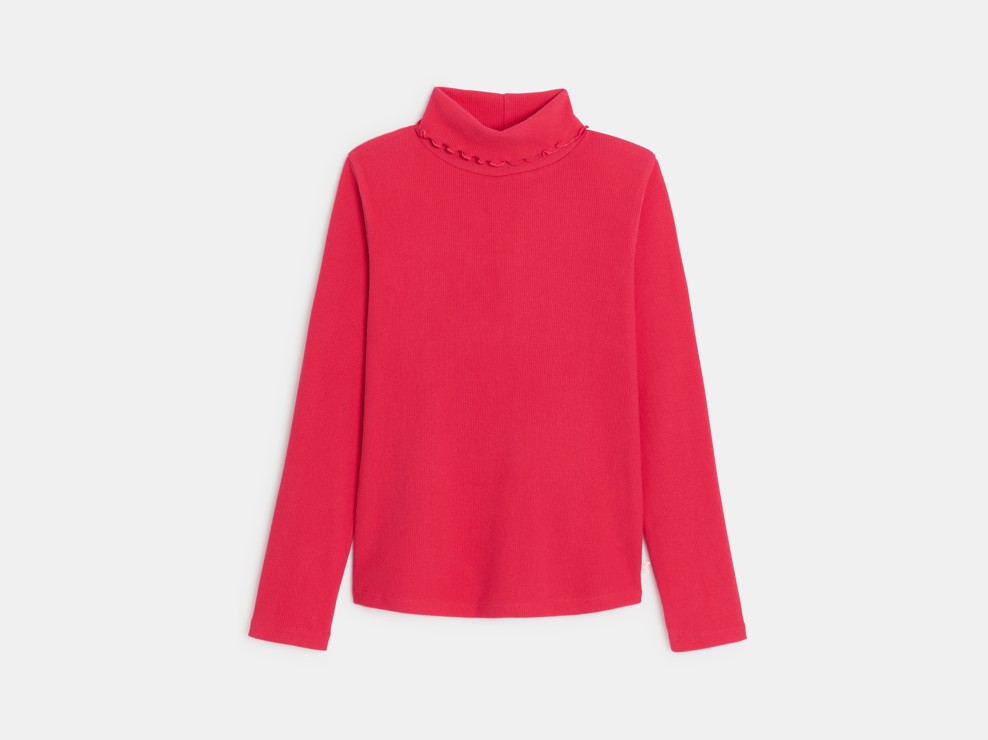 Effen donkerroze T-shirt met geribde rolkraag 1