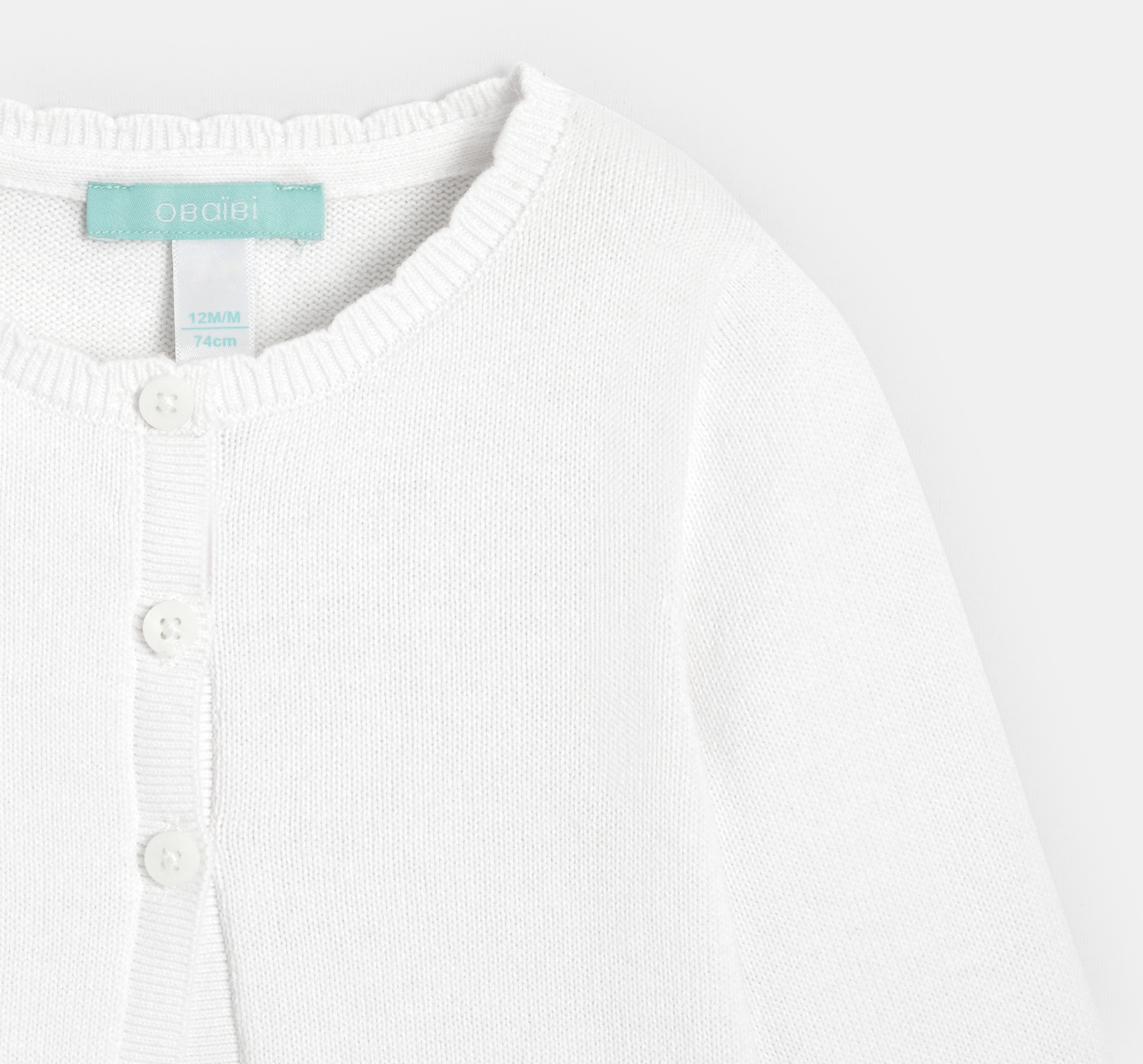 Weiße Baby-Strickjacke für Mädchen 2