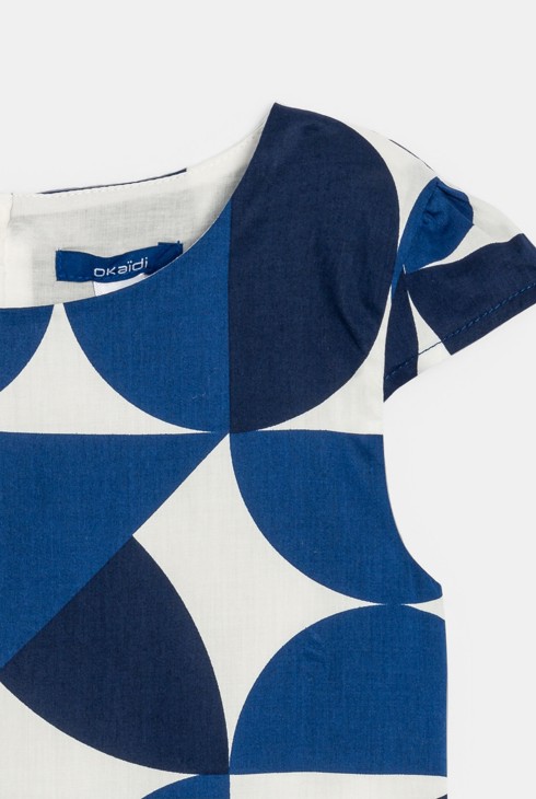 Dekliška modra obleka z grafičnim motivom 2