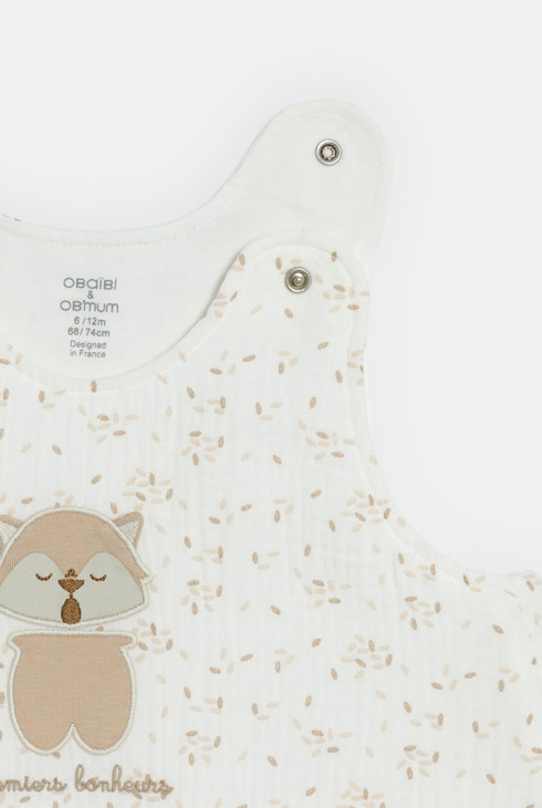 Leichter bedruckter weißer Babyschlafsack Geburt Unisex 2