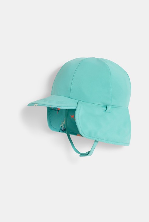 Blauw hoedje met brede randen en uv-bescherming voor babyjongens 2